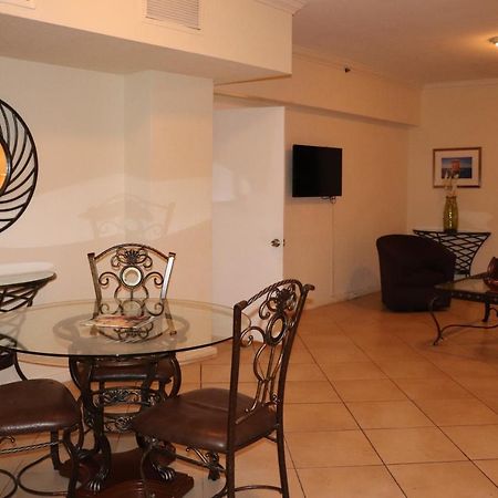 On Hollywood Beach - Affordable Two Bedrooms Sleeps 6 With Two Bathrooms Dania Beach Eksteriør bilde