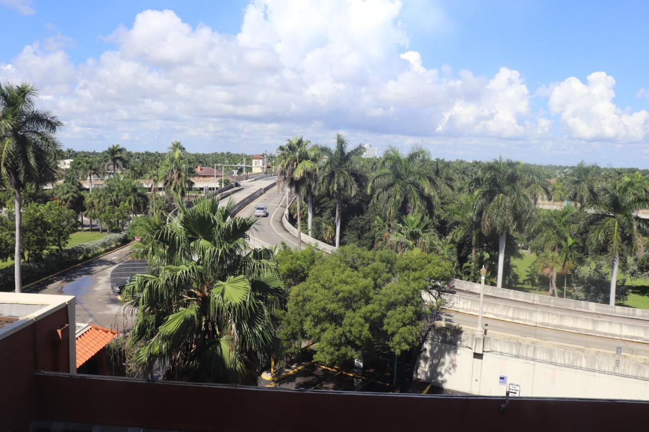 On Hollywood Beach - Affordable Two Bedrooms Sleeps 6 With Two Bathrooms Dania Beach Eksteriør bilde